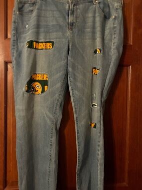GREEN BAY PACKERS Light Blue Denim Mid-Rise Jeans from Old Navy